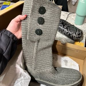 Ugg Cardy boots — NEW IN BOX